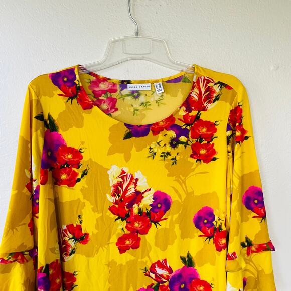 Susan Graver Liquid Knit Yellow Floral top size 1X - Picture 3 of 9